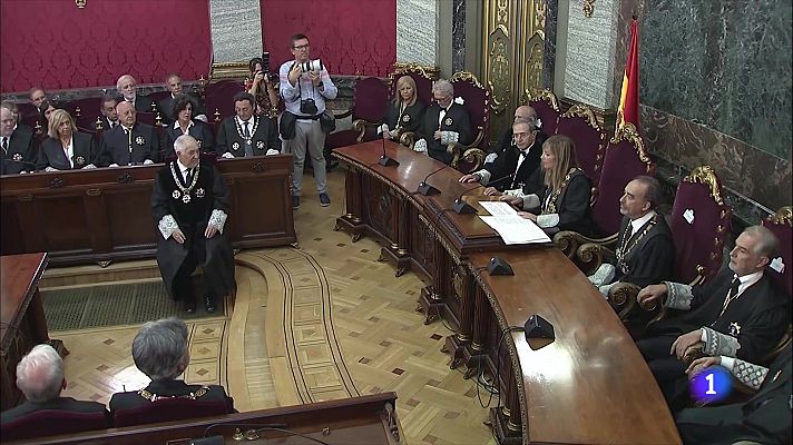  - Perelló promete su cargo como presidenta del Supremo y el CGPJ