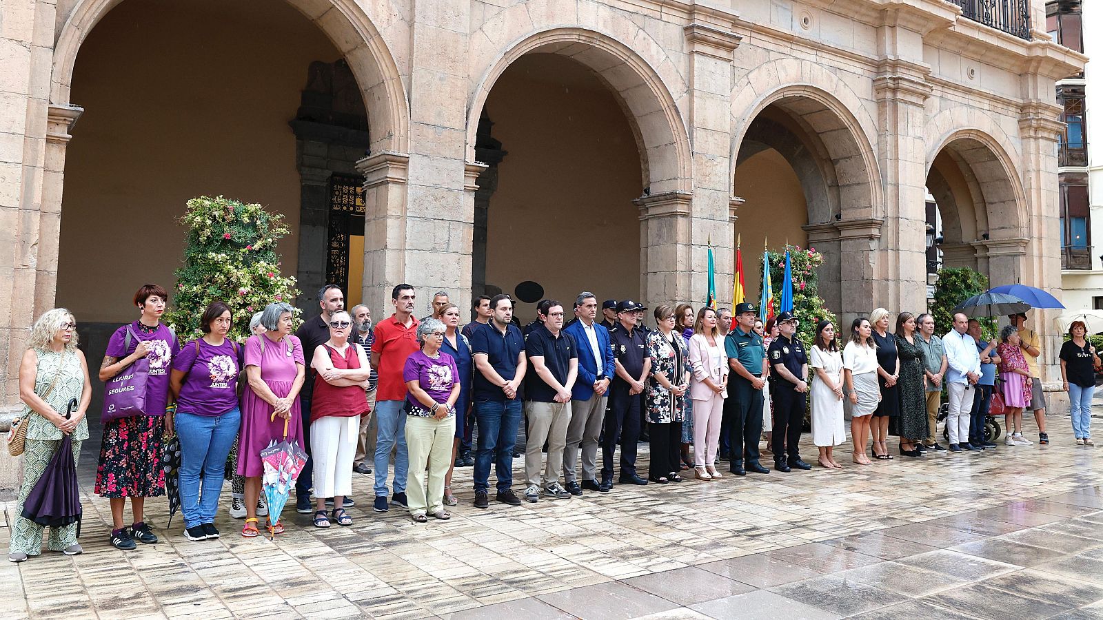 Violencia de género: minuto de silencio por Lorena en Castellón