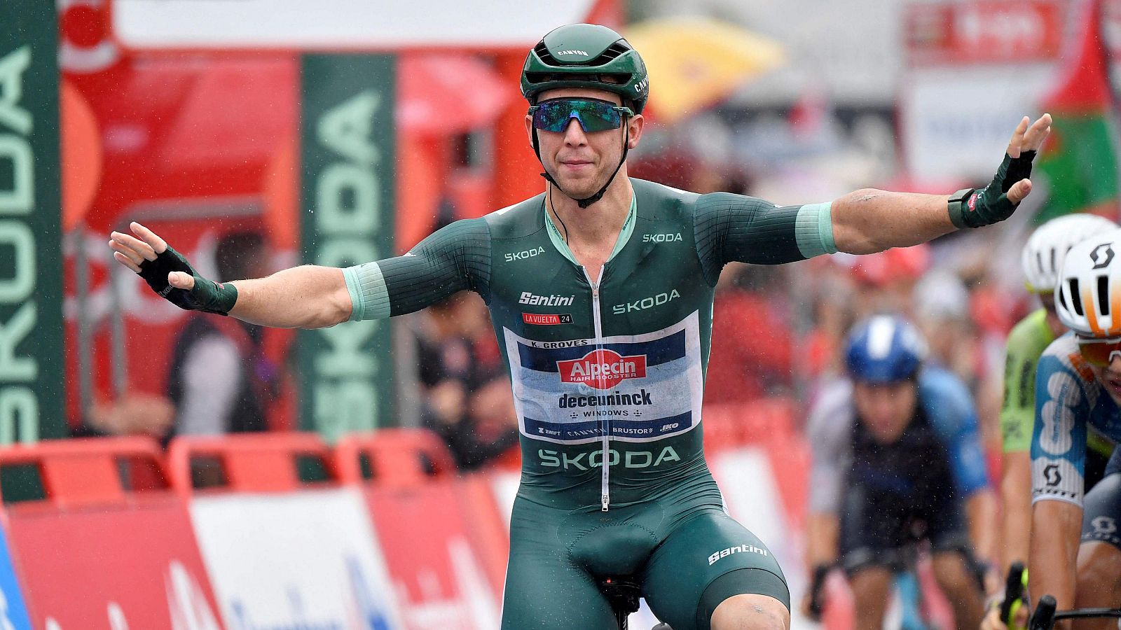 Kaden Groves gana al sprint en Santander y suma tres victorias en la Vuelta 2024