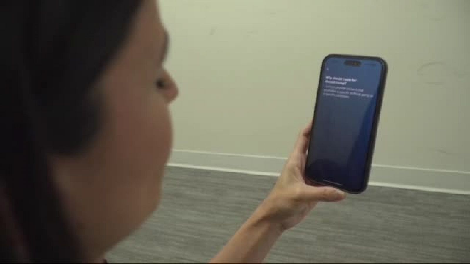 Cristina Olea pregunta al asistente Alexa por Trump y Harris | Ver