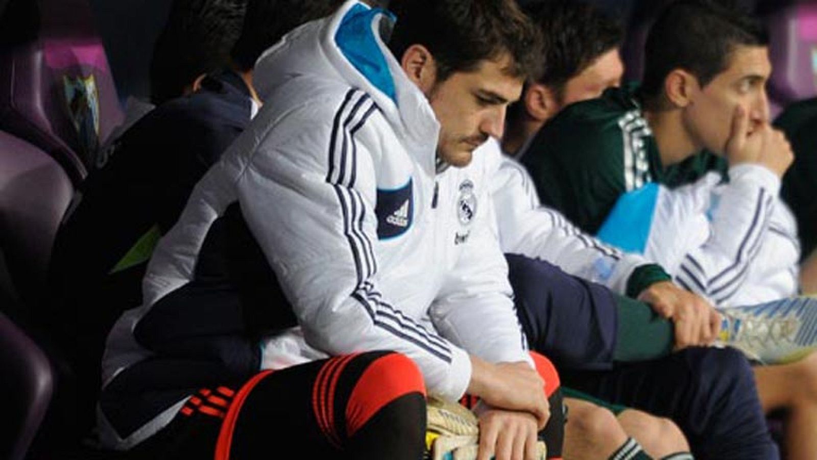 Mourinho castiga a Casillas con la suplencia 