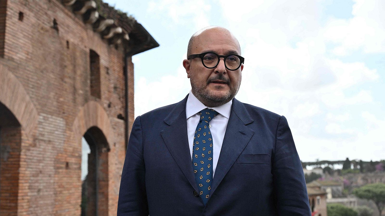 El ministro de Cultura italiano dimite por la polémica relación con una asesora