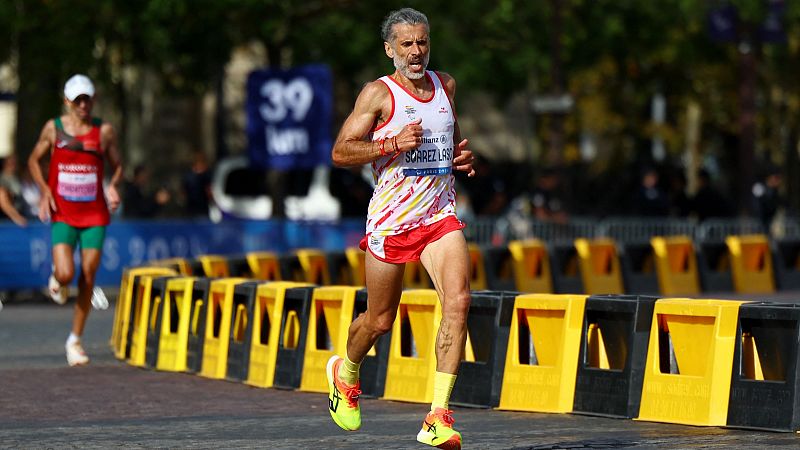 Alberto Suárez Laso, plata en la maratón T12 de los Juegos Paralímpicos de París 2024