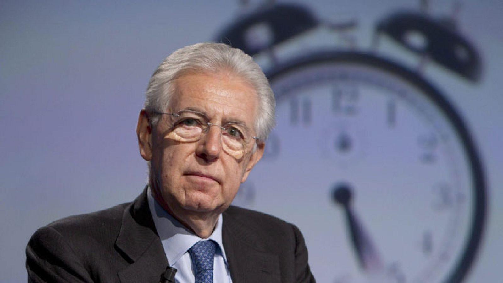 Monti no irá en ninguna lista electoral pero no descarta participar en el gobierno