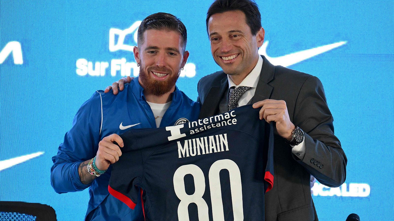 Iker Muniain promete trabajo en su presentación con San Lorenzo