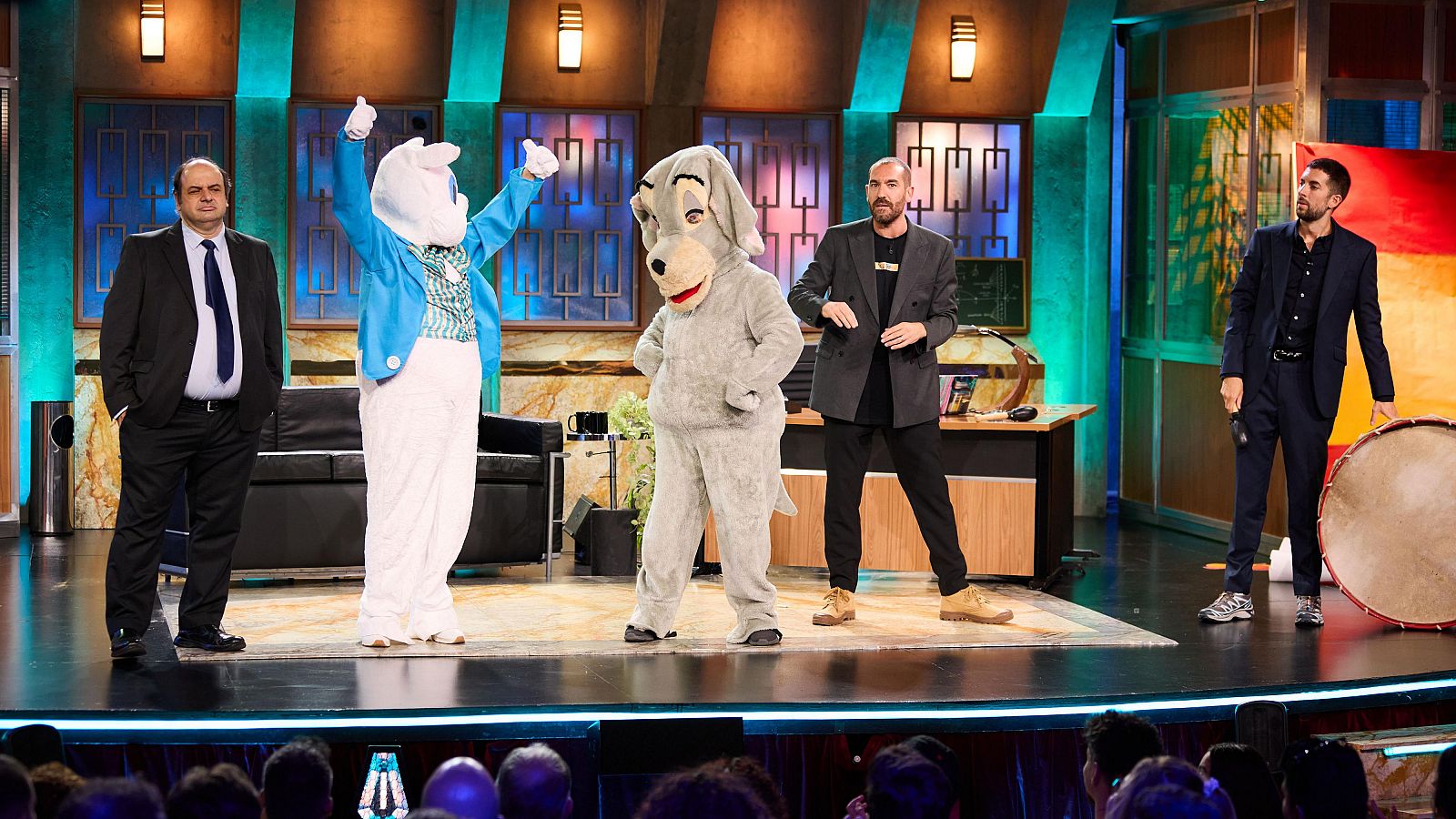 La alarma "pregunta parlamentaria" de Jorge Ponce - La Revuelta | Ver