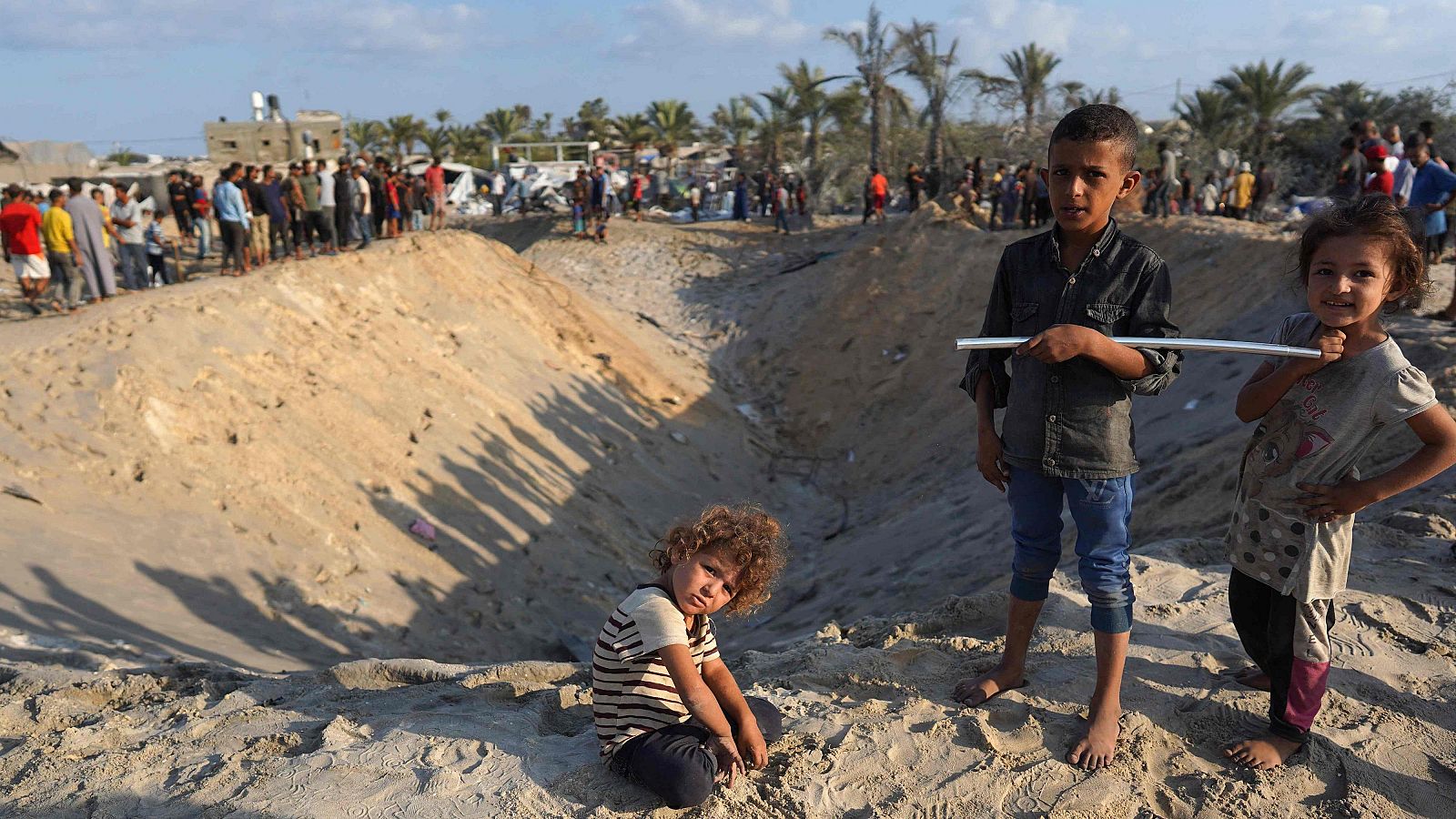 Al menos 40 muertos tras un bombardeo israelí en Jan Yunis