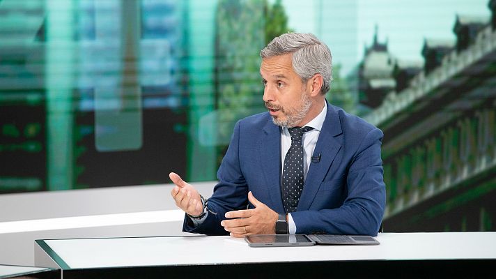 Juan Bravo (PP), a Montero: "Quiere que las comunidades logren equilibrio presupuestario y ella seguir en déficit"