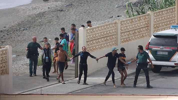 La noche en 24h - La situación de la inmigración en Ceuta según los líderes de la oposición en la Asamblea