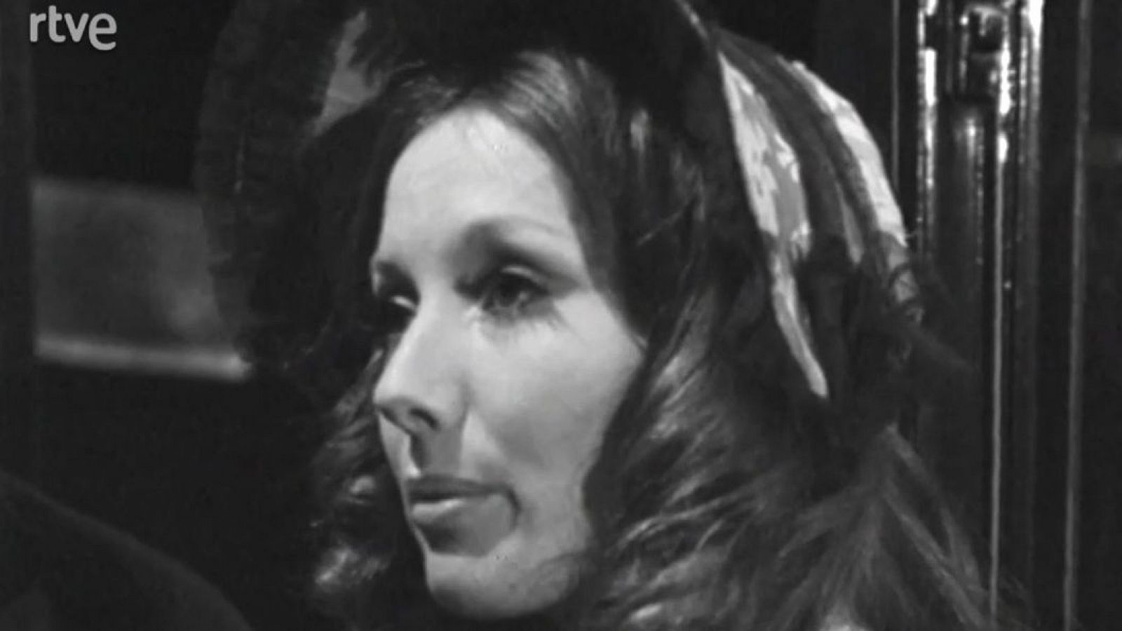 Ficciones - Carmilla - Programas y Concursos en el Archivo de RTVE | Ver