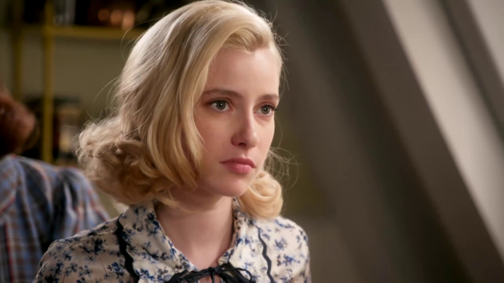 Salón de té La Moderna - Laurita echa a Inés de casa