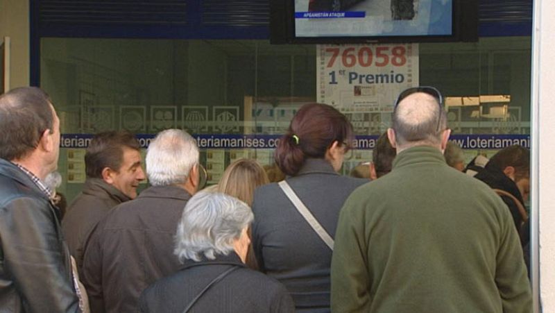 El Gordo de Navidad impulsa la compra de boletos para la lotería de El Niño, que no estará libre de impuestos por primera vez