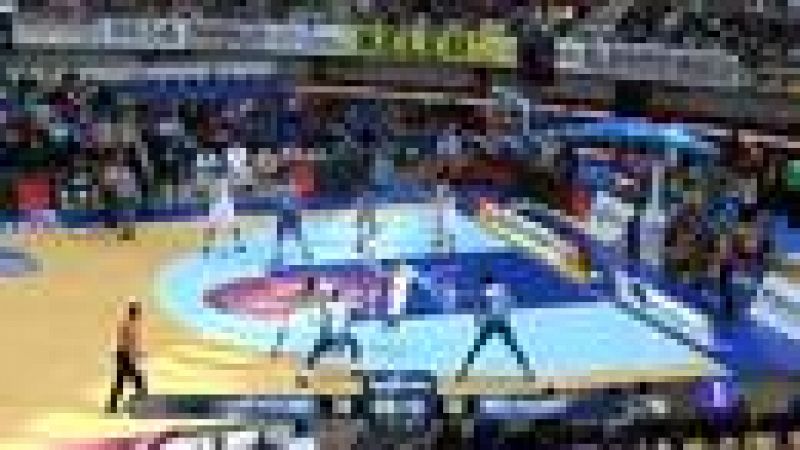 Empezamos por el triple del francés Lauvergne, a falta de sólo una décima, que dio la victoria al Valencia Basquet en la cancha del Manresa por 86-87.En el puesto número dos, este mate espectacular de Taylor, del Lagun Aro, ante el Real Ma