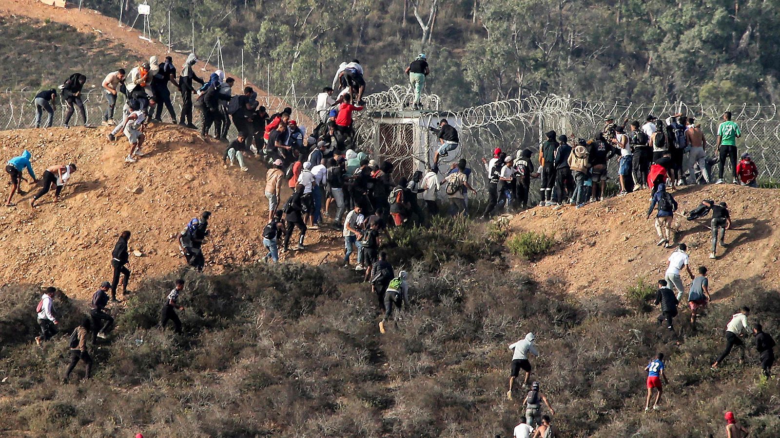 Marruecos frustra un asalto masivo a la frontera de Ceuta