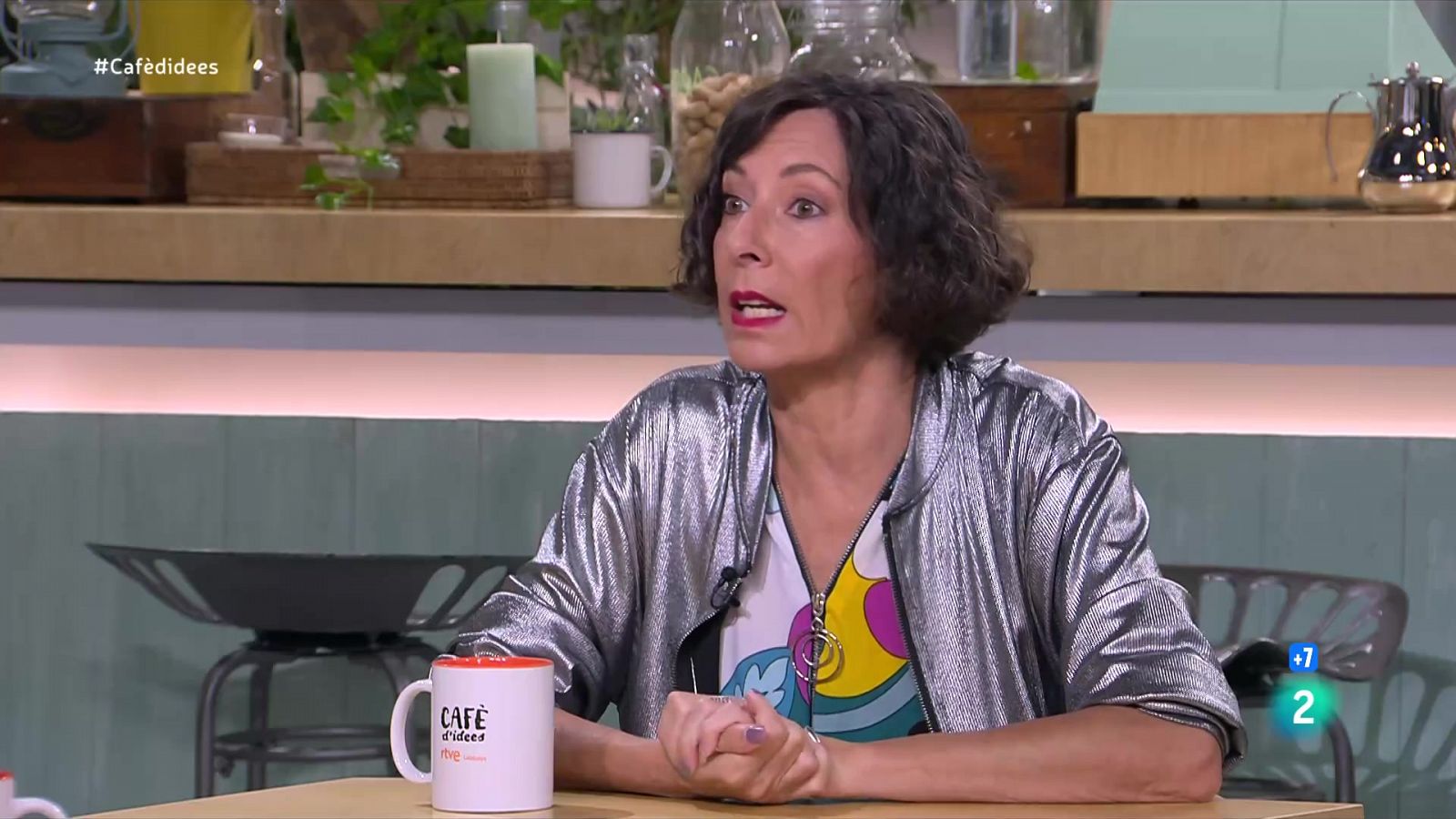 Simona Levi presenta el llibre 'Digitalització democràtica' - Cafè d'idees | Veure