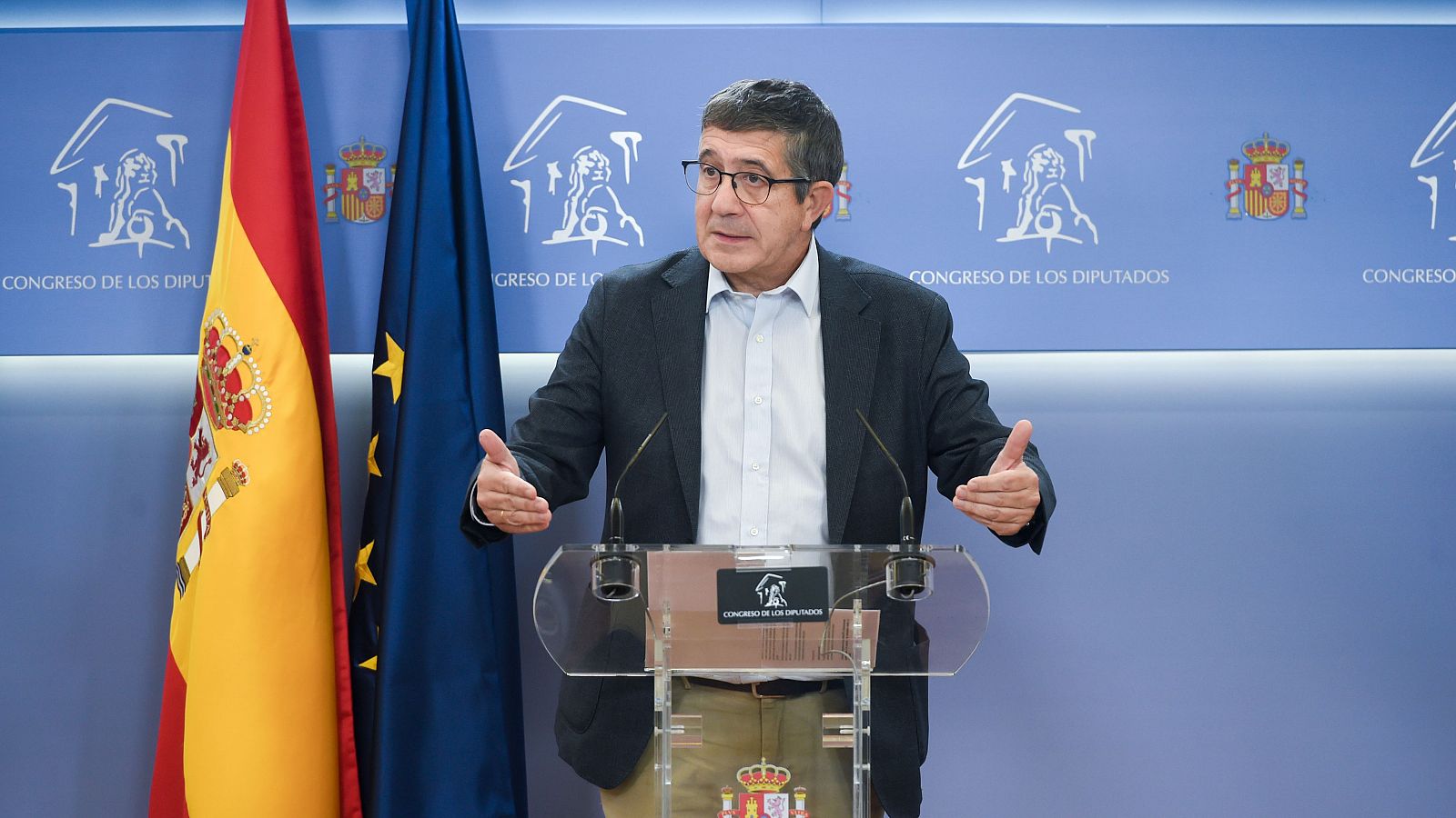 López asegura que el Plan de Regeneración tiene por fin "defender la democracia" - La hora de La 1 | Ver