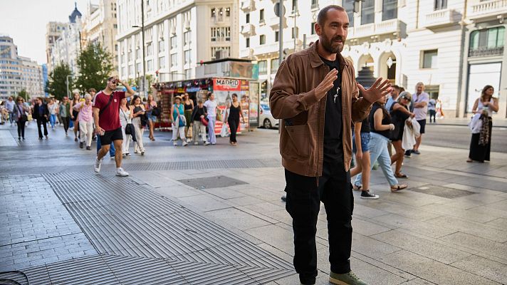 Ponce se asegura de que la gente esté "ready" en La Revuelta