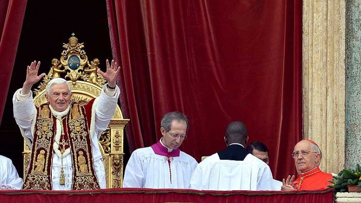 Telediario 1 - El papa pide el fin de la violencia en Siria
