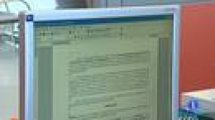 Telediario 1 - Hacienda restituirá a los funcionarios la cotización descontada por la extra de Navidad