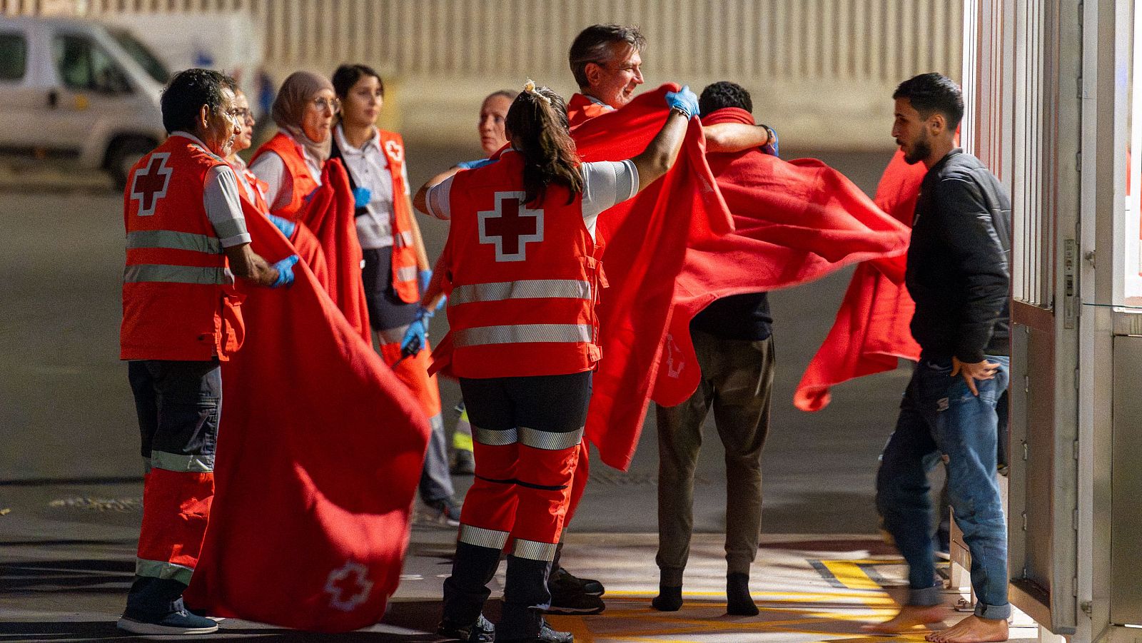 Íñigo Vilas de Cruz Roja: "Las últimas 24 horas han sido intensas"