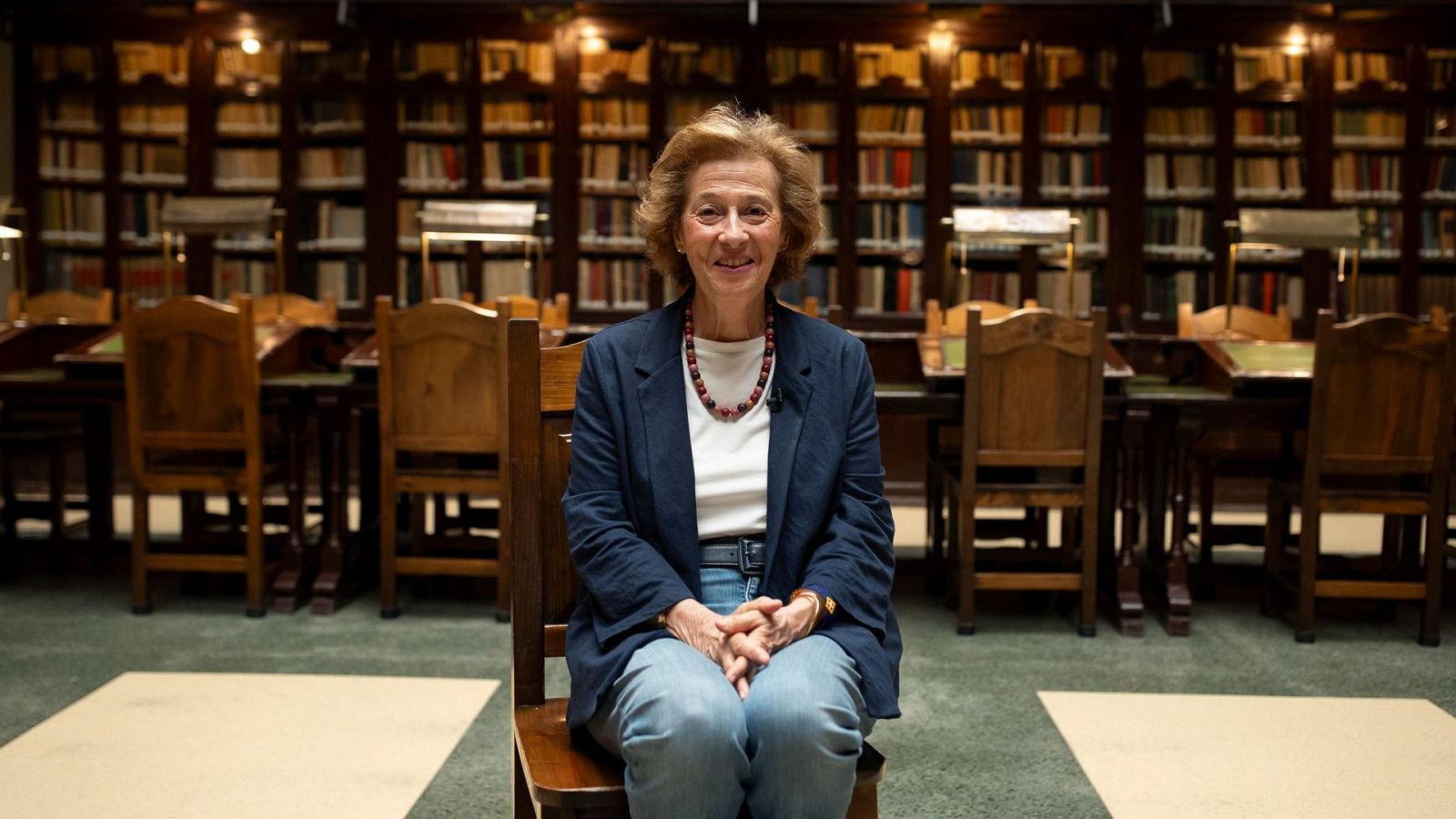 Julia Navarro y los exiliados más jóvenes de la Guerra Civil - Página Dos - Página Dos | Ver