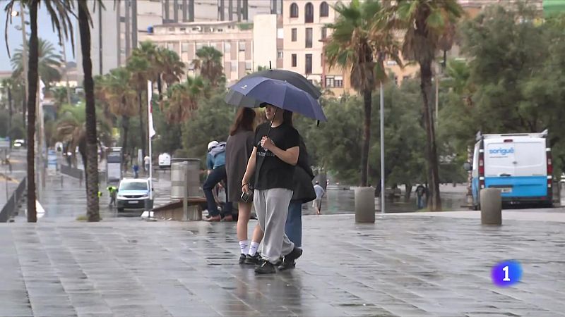 Divendres de pluges intenses, amb més de 60 l/m2 - L'Informatiu | Veure