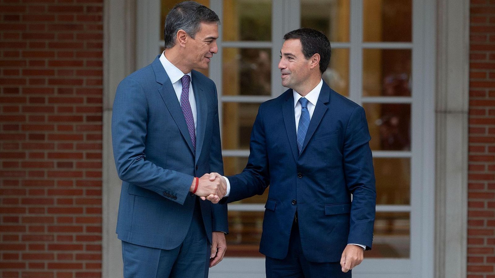 Rueda y Moreno piden a Sánchez que retire la "financiación singular" a Cataluña | Ver