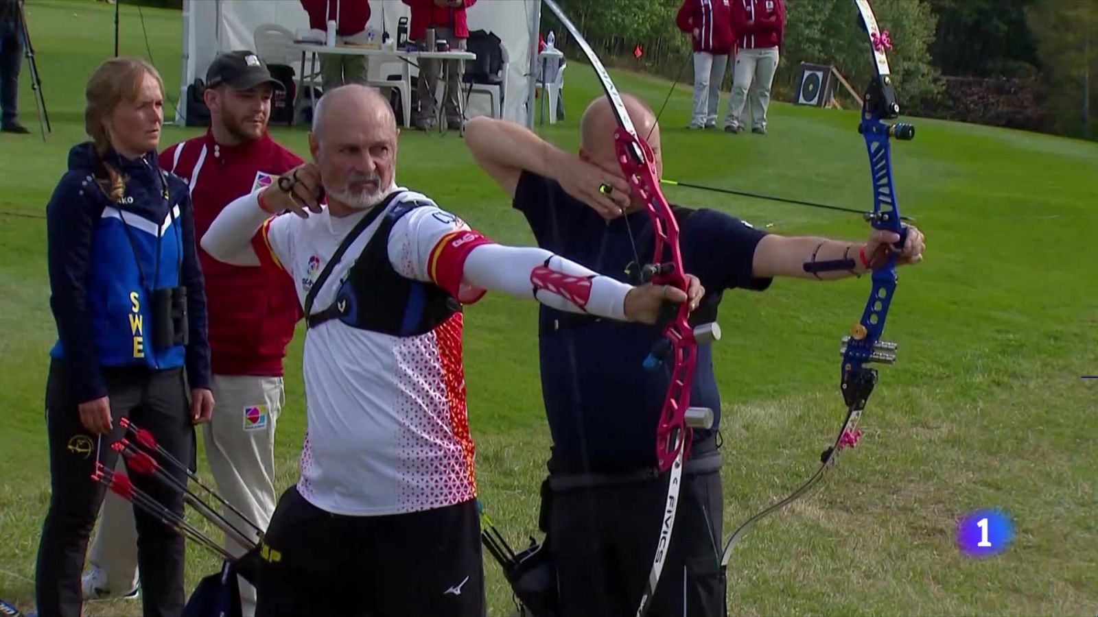 César Vera, campeón del mundo en tiro con arco desnudo