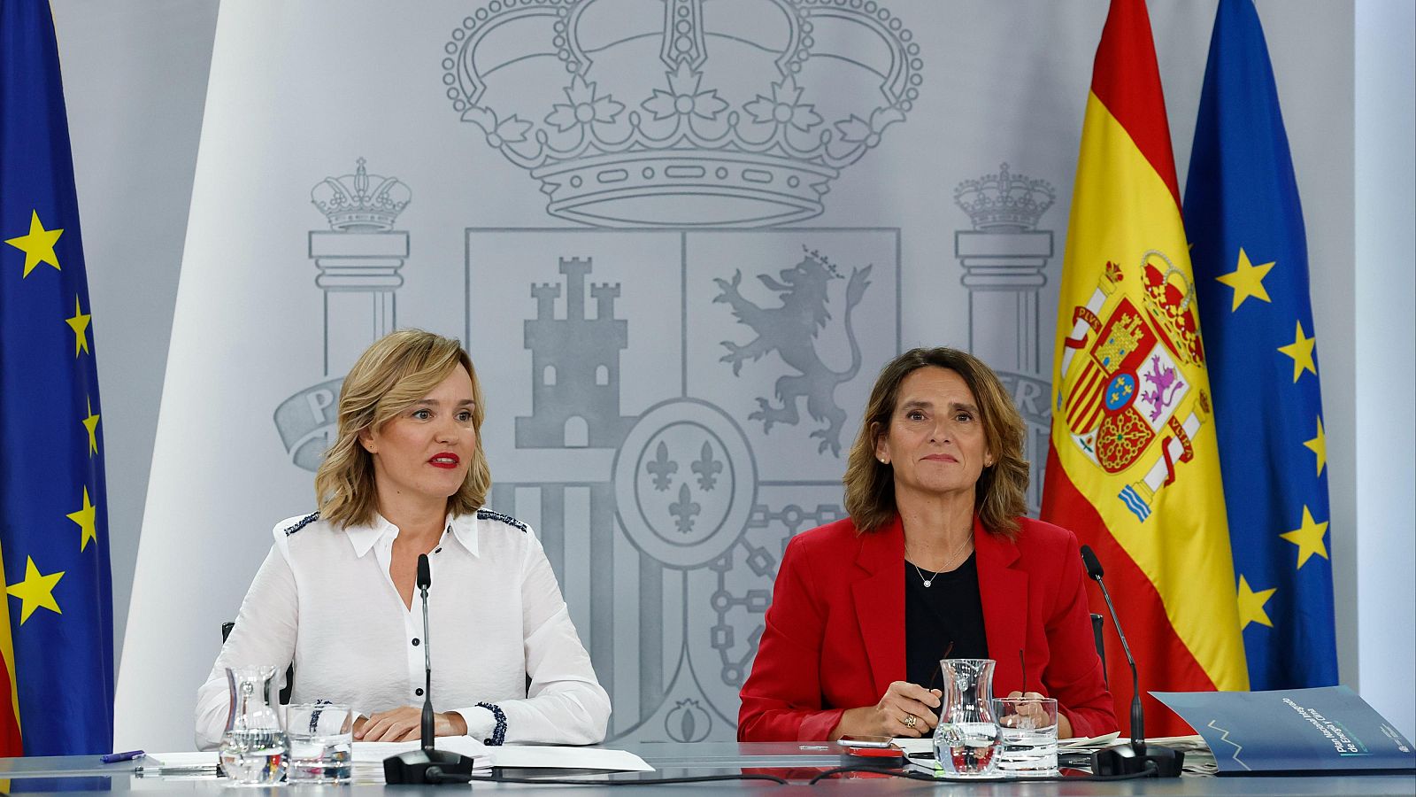 El Gobierno, tras retirar la senda del déficit: "Vamos a dar una oportunidad al diálogo"