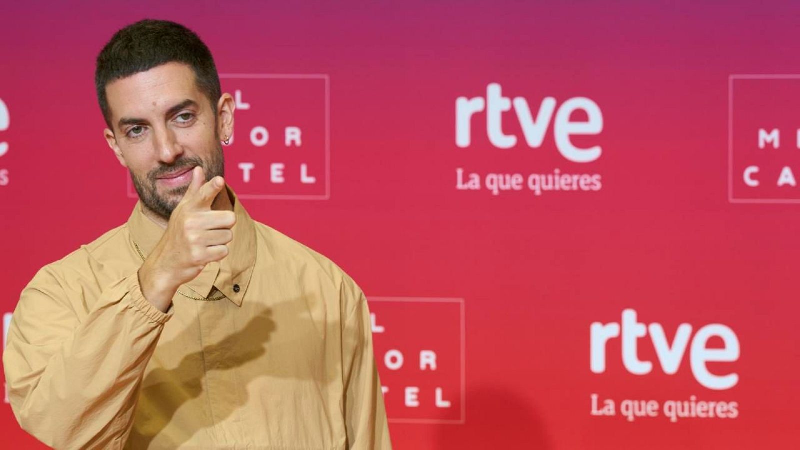 ¿Los españoles seguimos teniendo vergüenza a hablar inglés? | Ver