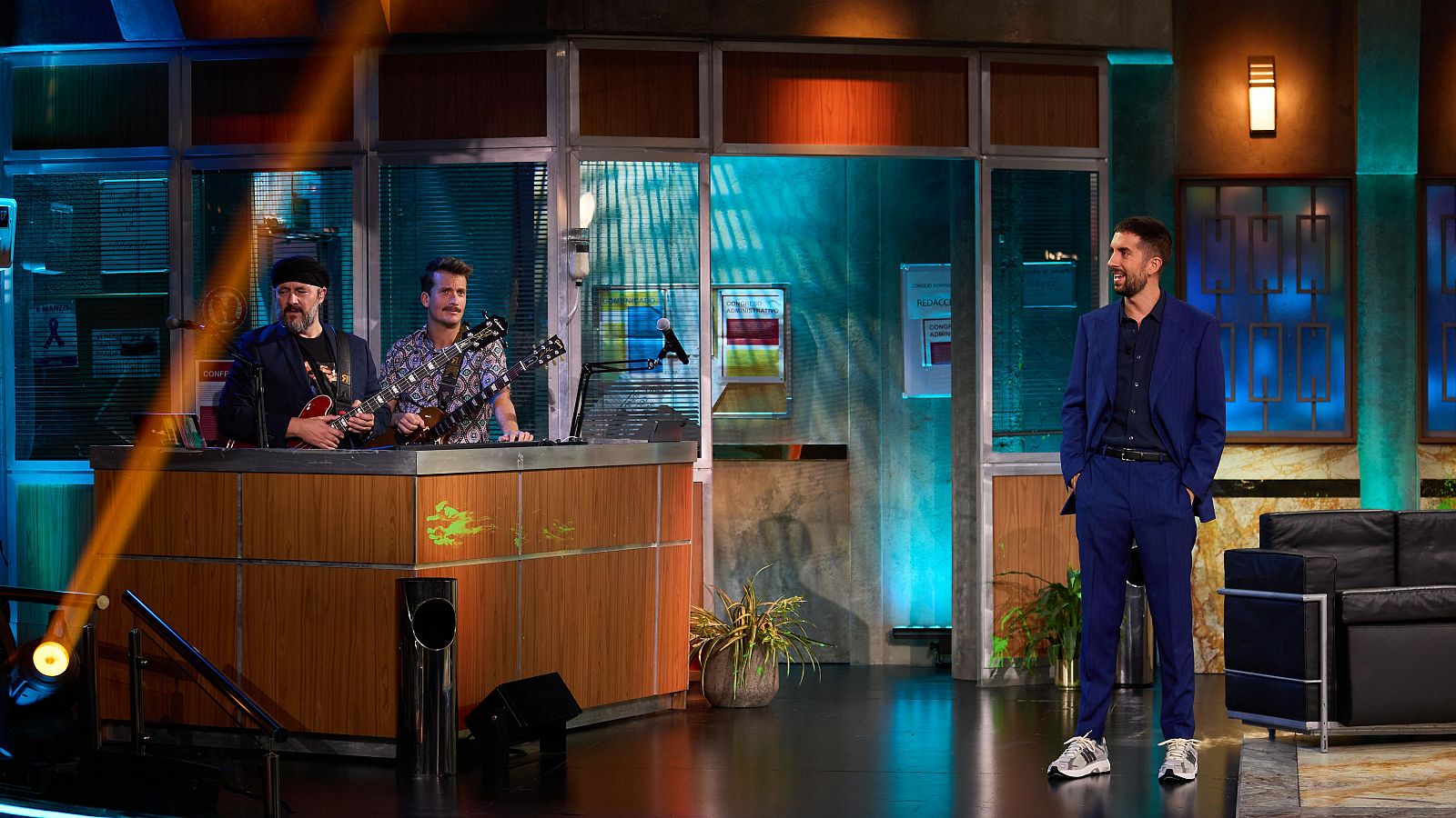 La Revuelta | El mensaje para la reina Letizia 24/9/2024 - La Revuelta | Ver