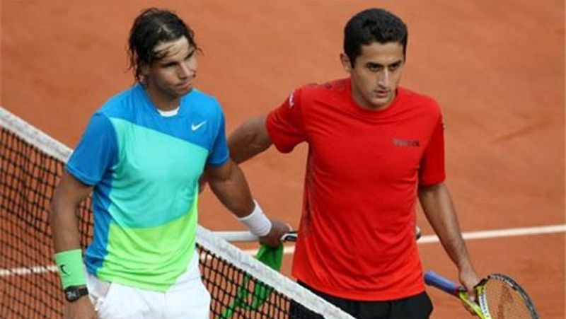 El torneo de exhibición de Abu Dabi (Emiratos Árabes Unidos) arrancará este jueves con el partido entre el español David Ferrer y el checo Tomas Berdych y la entrada de Nicolás Almagro en lugar de Rafael Nadal, a quien un virus estomacal impedirá vol