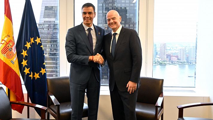 Telediario 2 - Pedro Sánchez e Infantino se reúnen y avanzan detalles de la candidatura del Mundial  2030