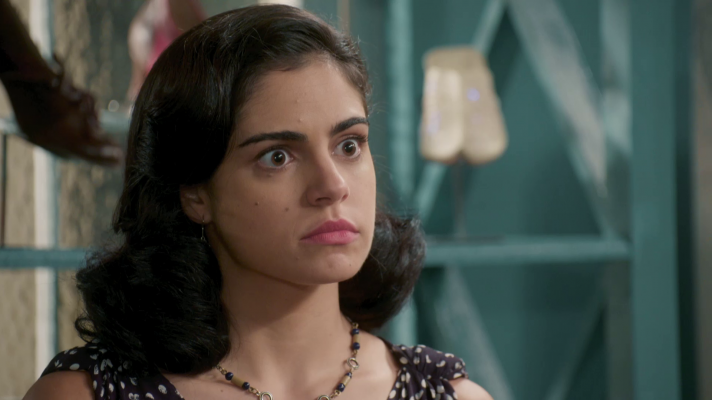 Salón de té La Moderna - Rodrigo tiene dudas de su relación con Paula