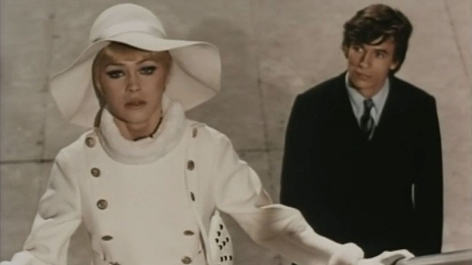 Cine de barrio - Carola de día, Carola de noche - Ver ahora