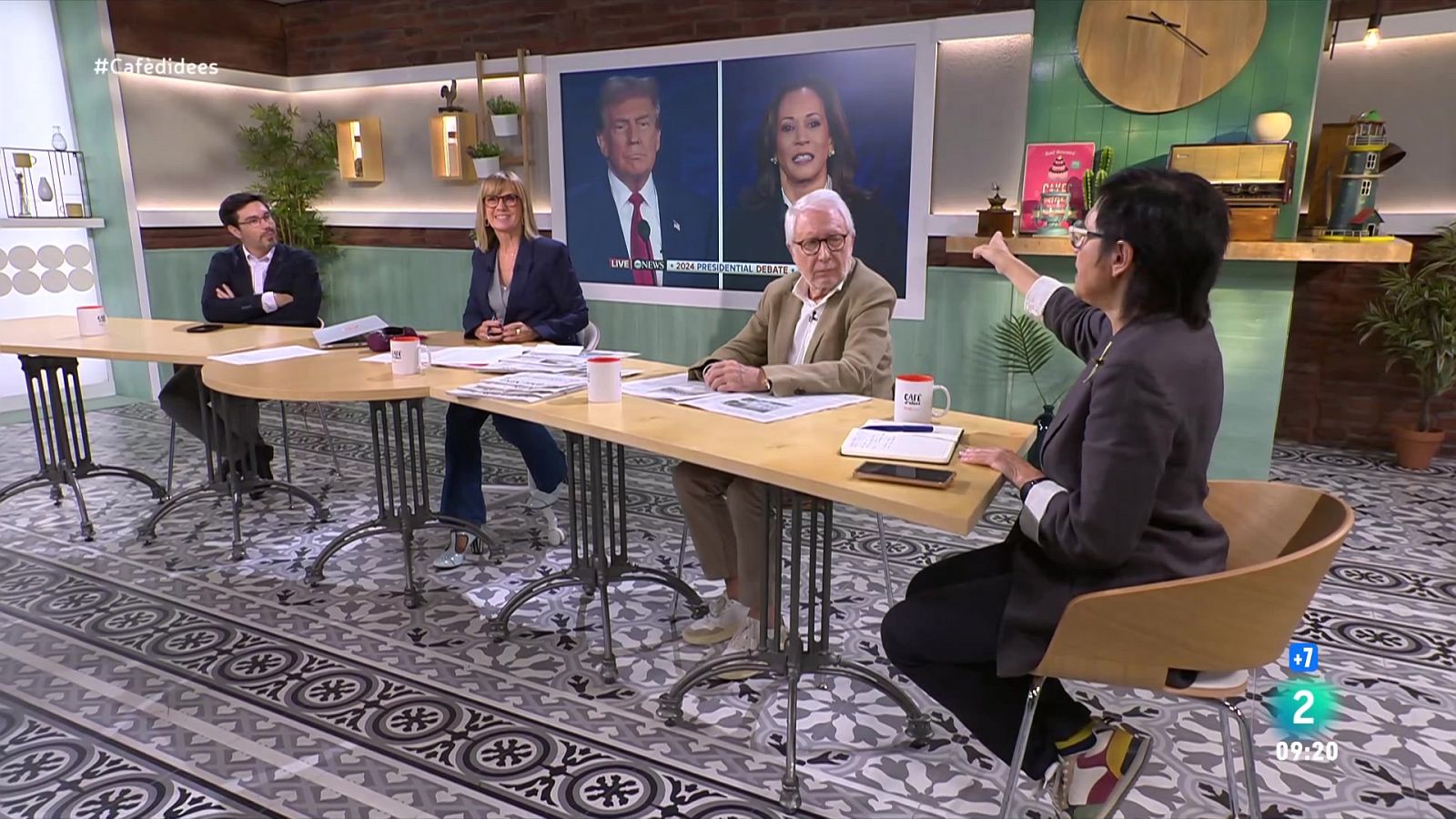 Gemma Nierga entrevista Joan Garriga de Vox. La cineasta ens presenta la pel·lícula 'Soy Nevenka'. I parlem amb CCOO de la jornada laboral