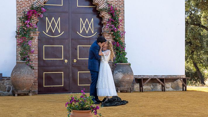 La promesa - La Promesa: Jana y Manuel, a punto de casarse