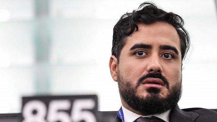 Telediario 2 - Alvise admite que cobró 100.000 euros sin factura de un empresario de criptomonedas y llama a la insumisión fiscal