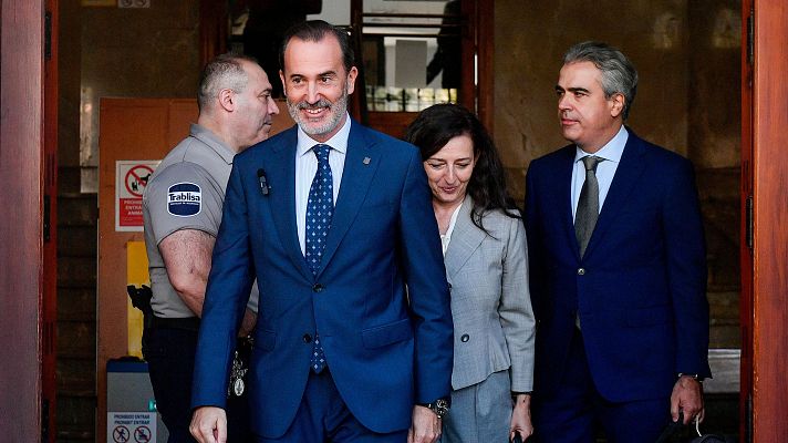 Informativo 24h - Le Senne defiende ante el juez que rompió la imagen de Aurora Picornell "por accidente"