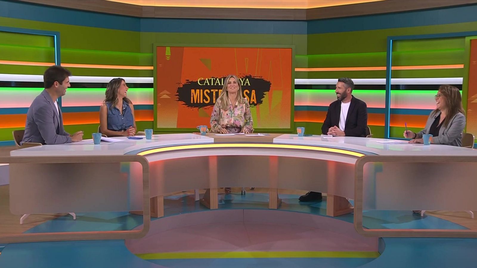 Geòglifs i ovnis a Montserrat | L'altaveu - L'altaveu | Veure