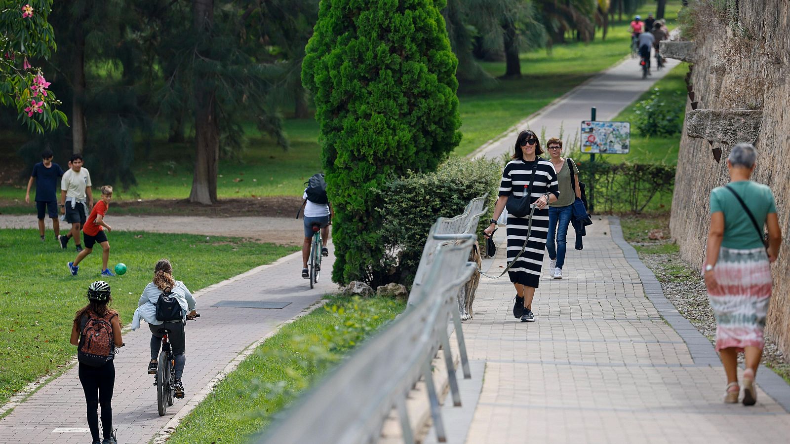 El tiempo: Cielos poco nubosos y bajada de temperaturas - El tiempo | Ver
