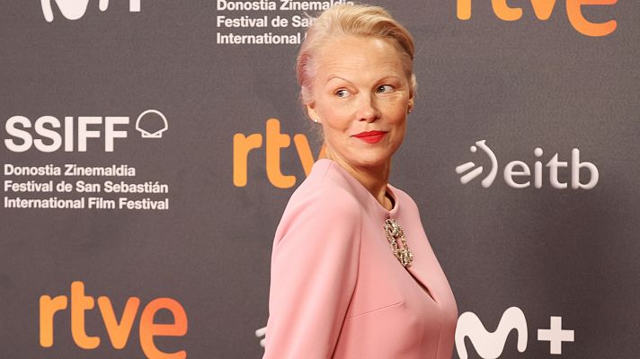 Telediario Fin de Semana - Pamela Anderson se reinventa como actriz de carácter