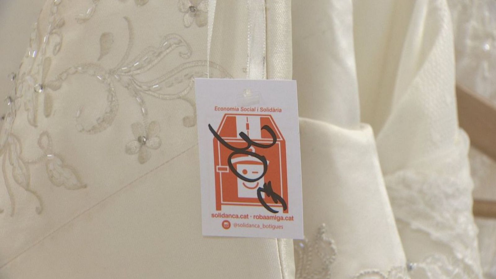 Vestits de núvia de segona mà a preus més econòmics - L'Informatiu | Veure