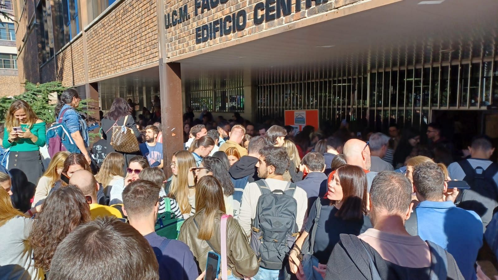 RTVE aplaza el examen de oposición de Informador por "motivos de fuerza mayor" - Informativo 24h | Ver