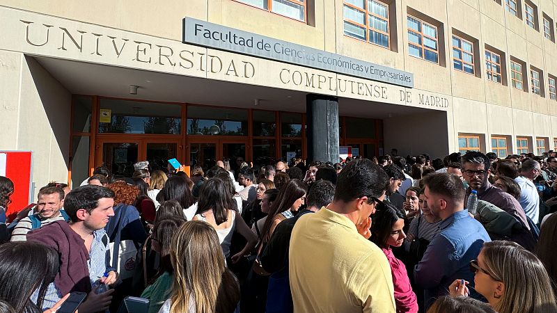 RTVE aplaza el examen de la oposición a Informador | Ver