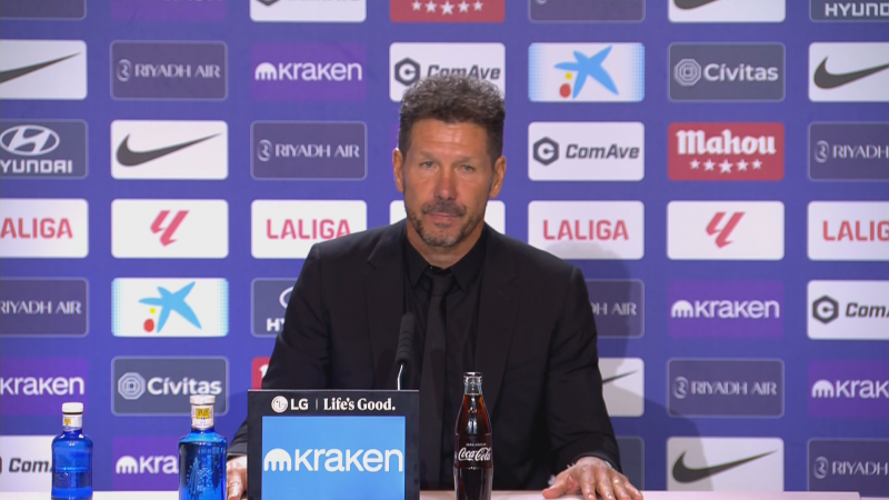 Simeone, sobre el lanzamiento de objetos a Courtois: "No necesitamos de esa gente en la grada, pero sanción al que provoca"