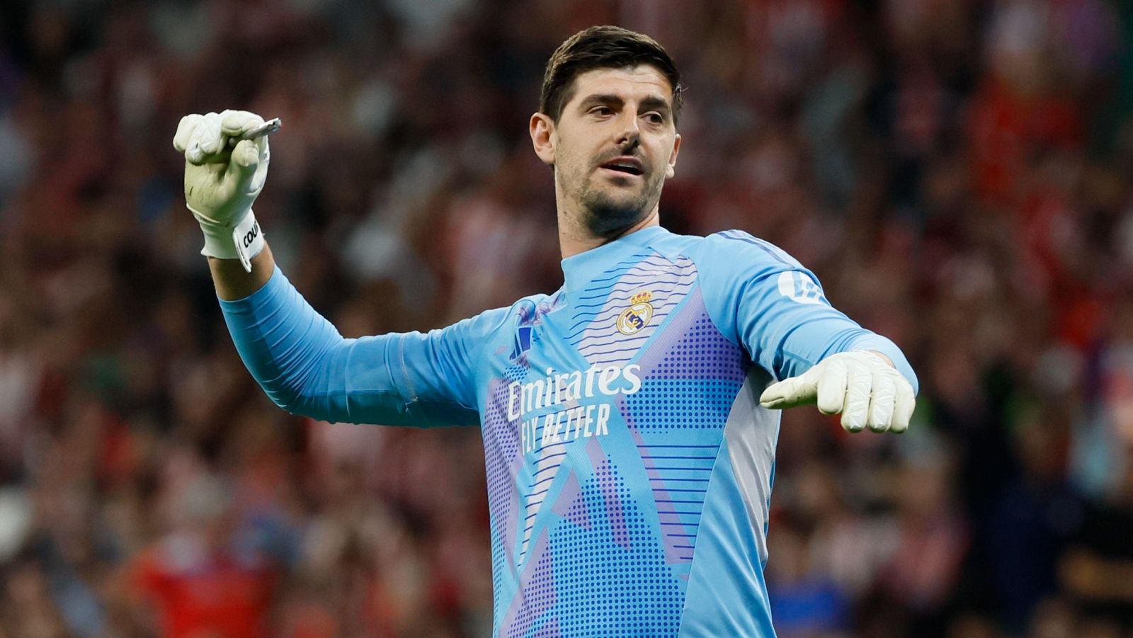 El Atlético condena el lanzamiento de objetos en el derbi | Ver