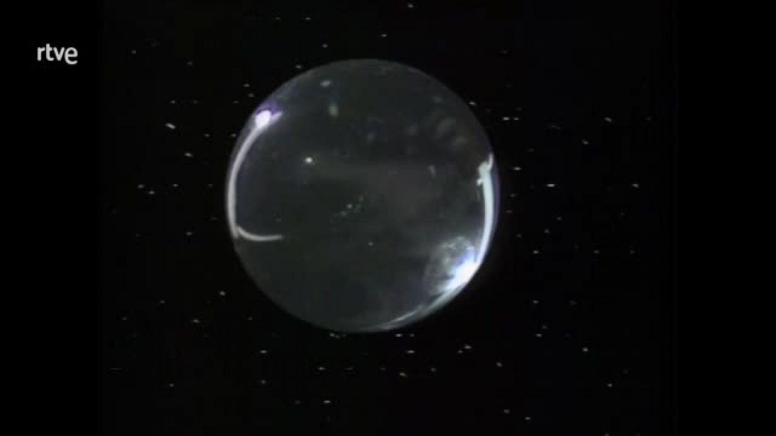 ¿Qué tiene esta bola? - RTVE responde | Ver