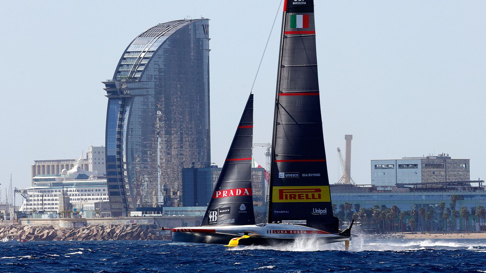 El Luna Rossa vuelve a igualar la final de la Copa Louis Vuitton