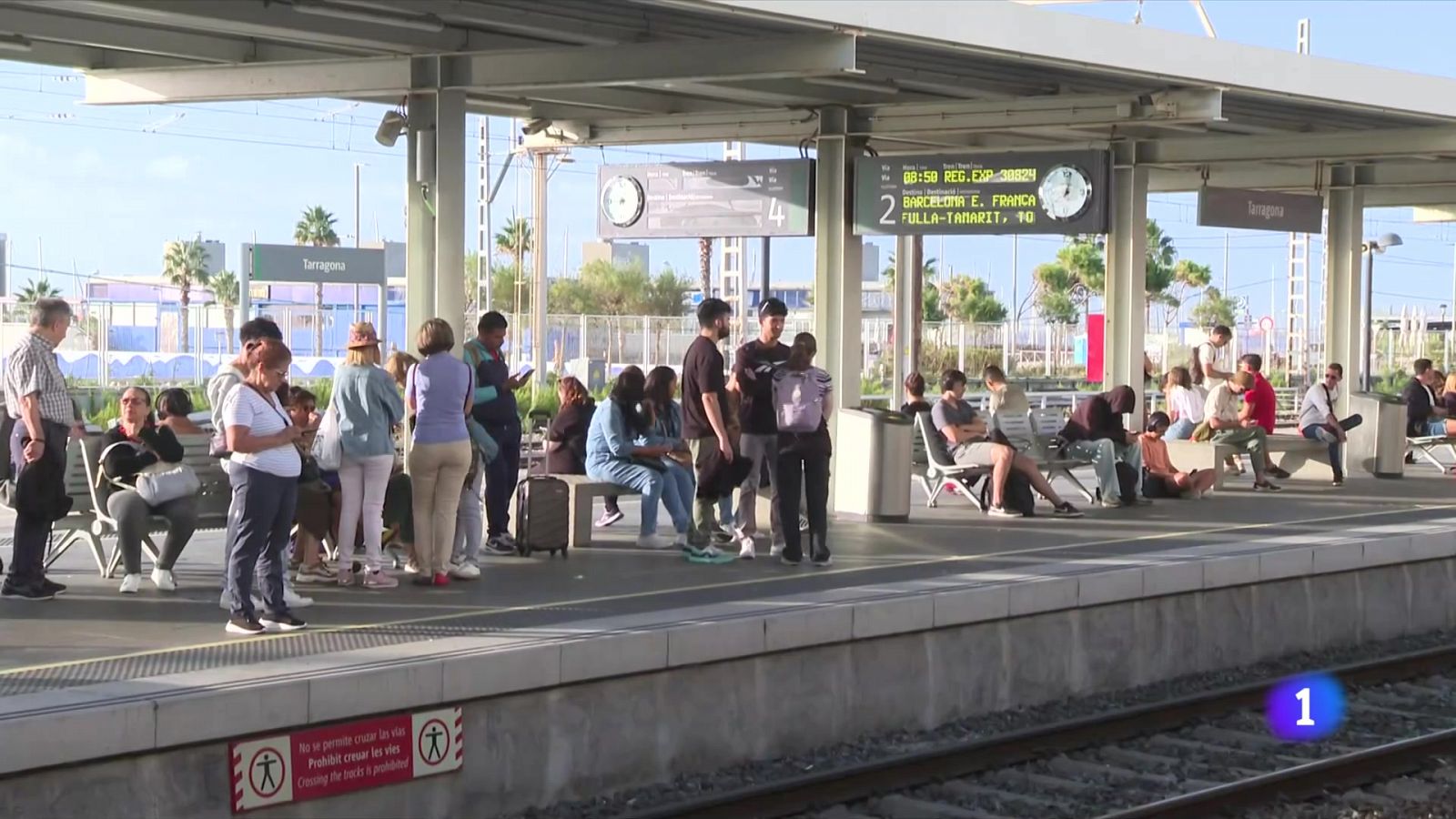 Les vies de Tarragona, tallades per unes obres a Roda de Berà